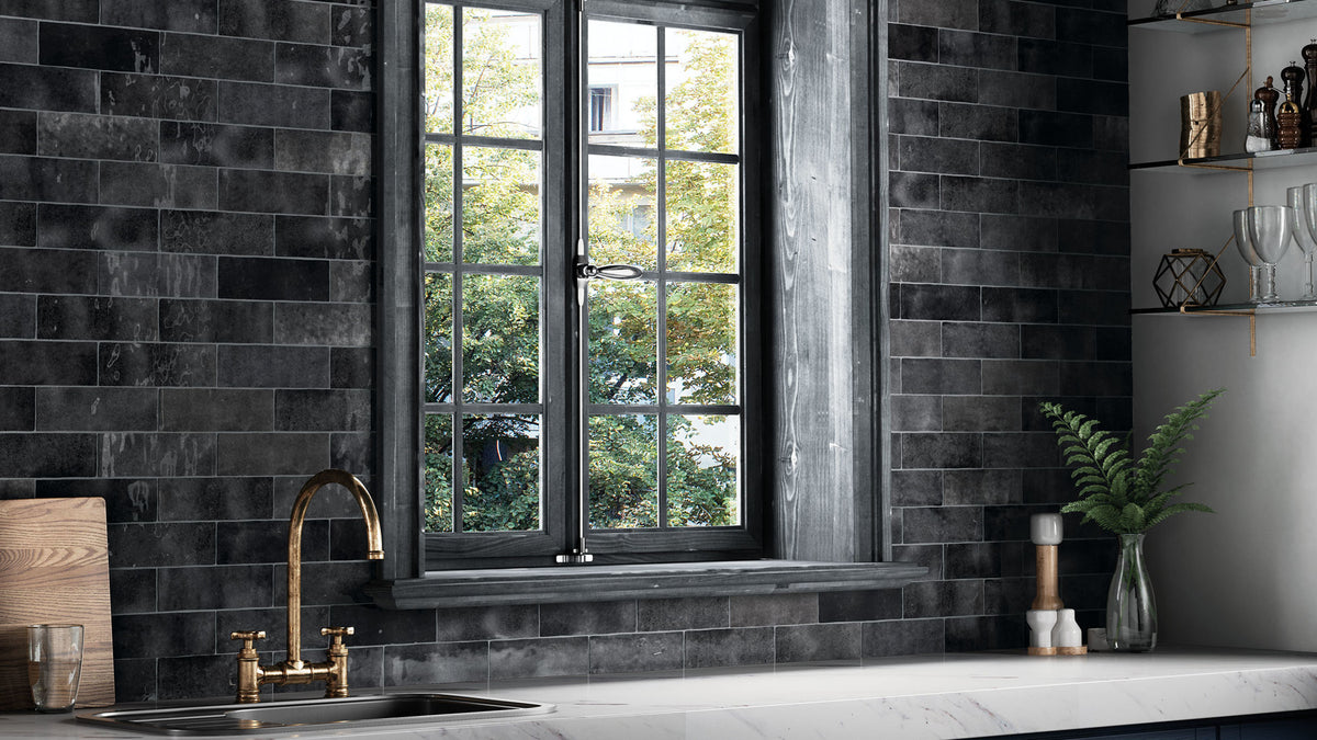 cloe_1200x1200.jpg?v=1586803416